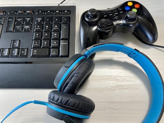 中国当局が新たなオンラインゲーム規制案を発表。「ガチャ禁止」「ログボの制限」などを受け、大手ゲーム会社の株価が一時下落